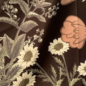 Meet your Posher, Nichol